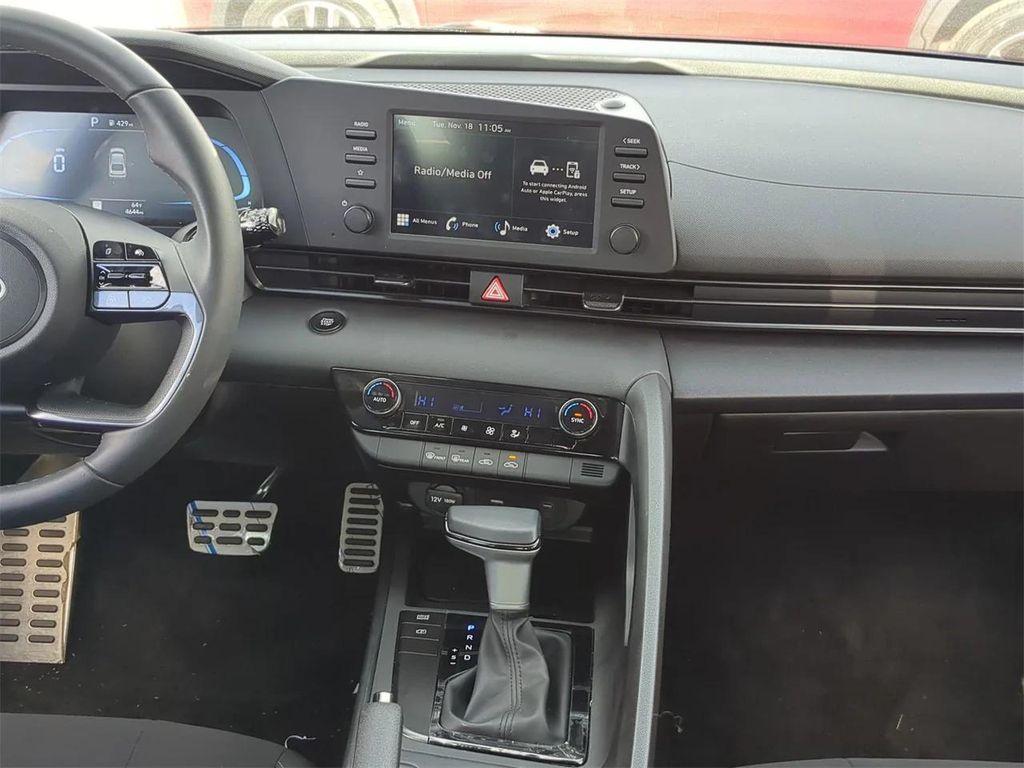 new 2025 Hyundai Elantra car, priced at $20,315