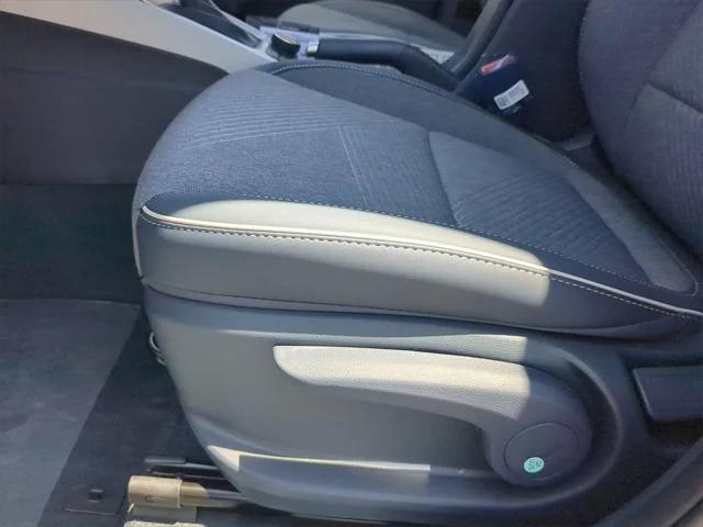 new 2025 Hyundai Venue car, priced at $24,133