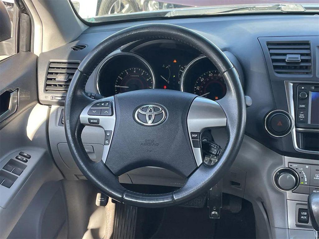 used 2013 Toyota Highlander car, priced at $15,122