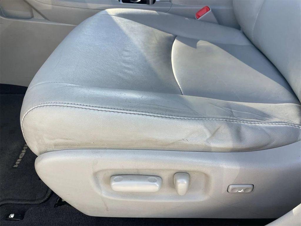 used 2013 Toyota Highlander car, priced at $15,122