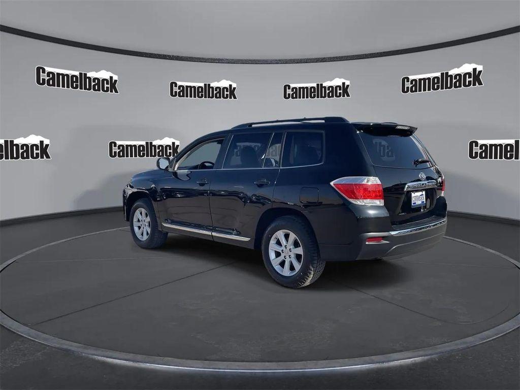 used 2013 Toyota Highlander car, priced at $15,122