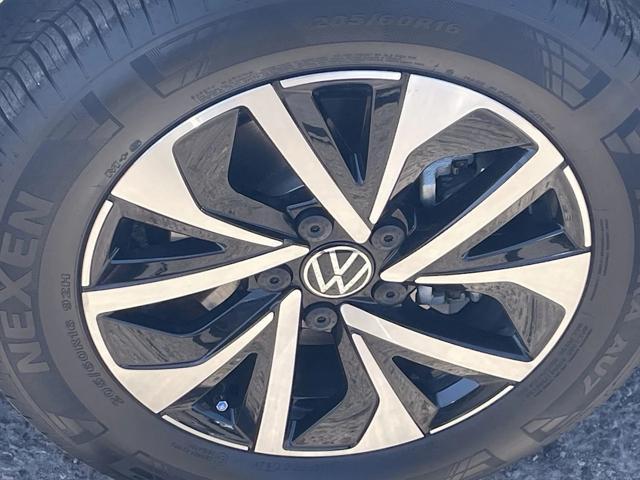 used 2025 Volkswagen Jetta car, priced at $22,977