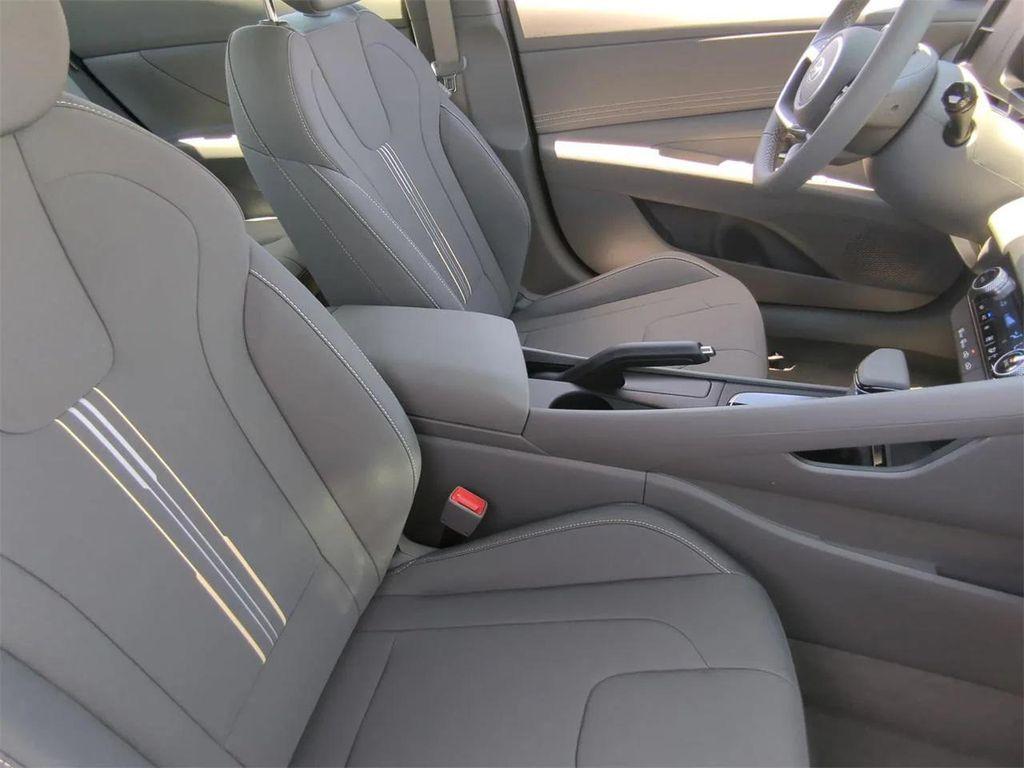 new 2025 Hyundai Elantra car, priced at $24,438
