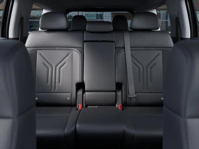 new 2025 Hyundai Santa Fe car, priced at $40,297