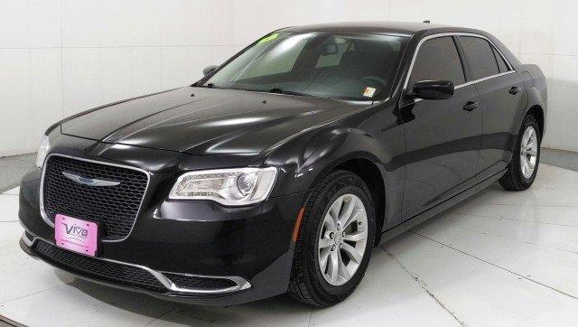 used 2022 Chrysler 300 car, priced at $26,291