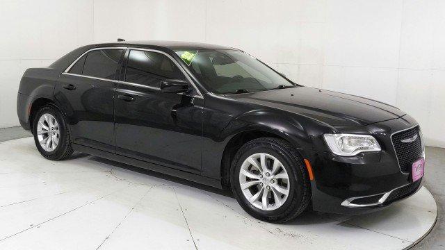 used 2022 Chrysler 300 car, priced at $26,291