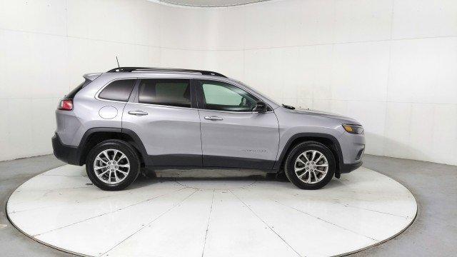 used 2022 Jeep Cherokee car, priced at $21,591