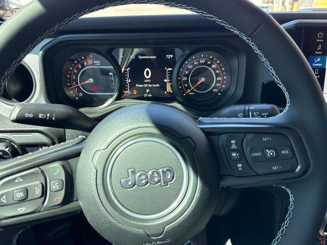 new 2025 Jeep Gladiator car, priced at $50,980