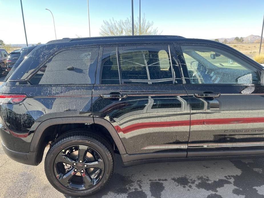 new 2024 Jeep Grand Cherokee car, priced at $48,913