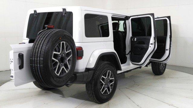 used 2022 Jeep Wrangler Unlimited car, priced at $38,291