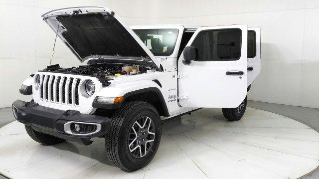 used 2022 Jeep Wrangler Unlimited car, priced at $38,291