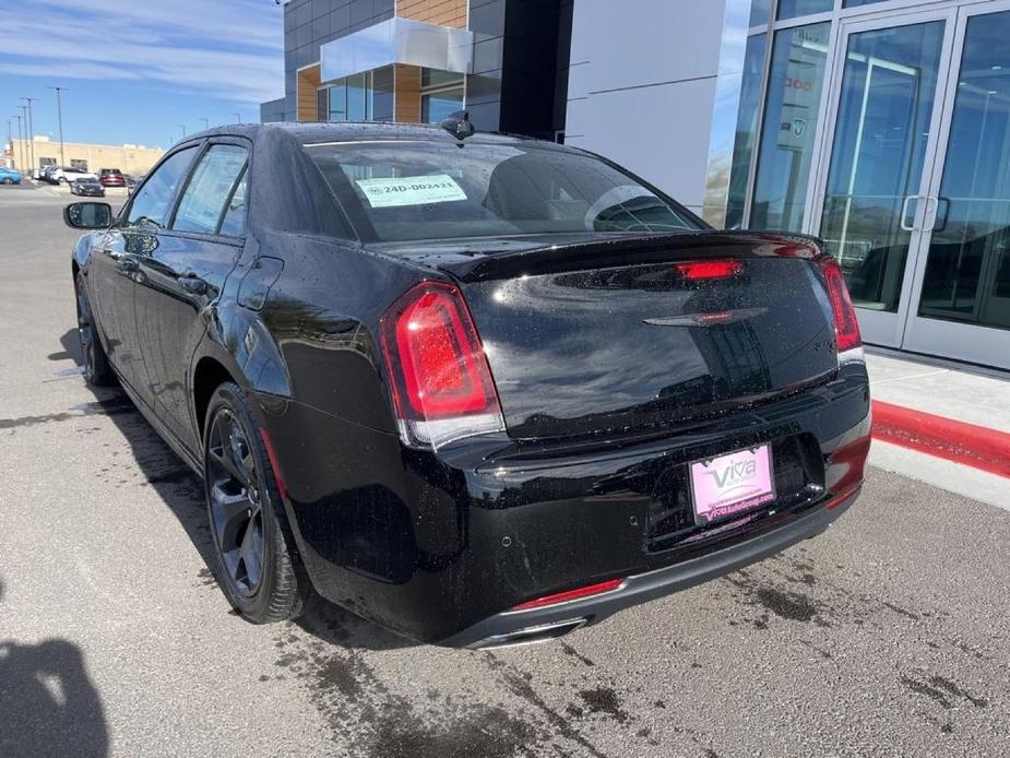 new 2023 Chrysler 300 car, priced at $50,971