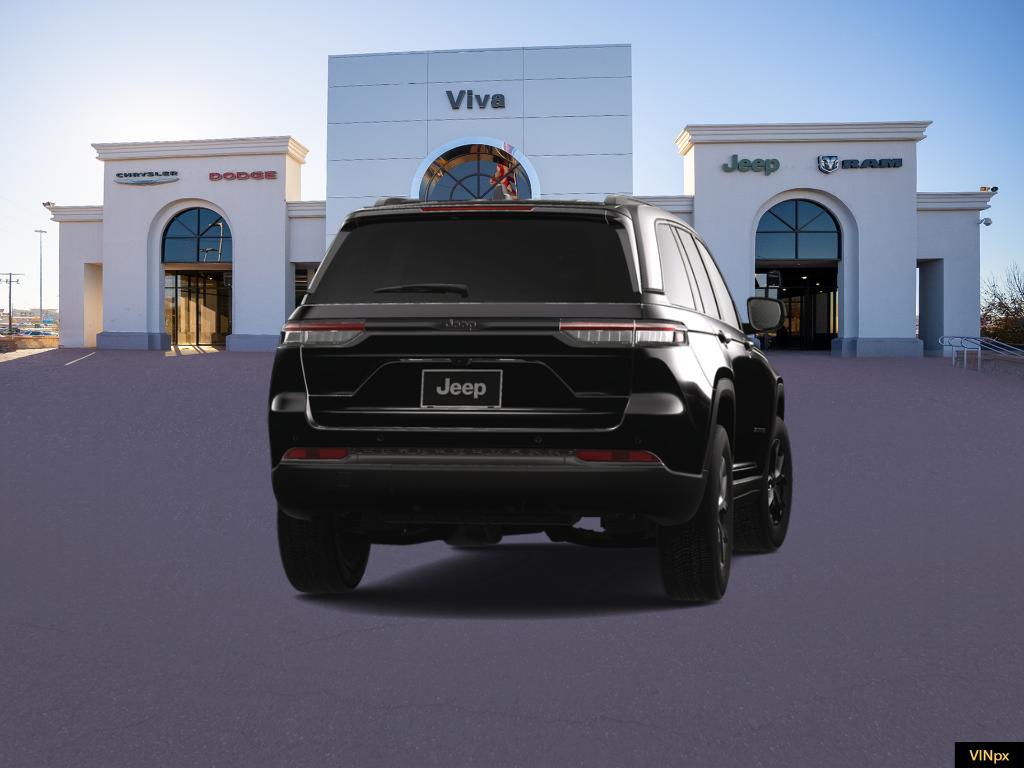 new 2025 Jeep Grand Cherokee car, priced at $39,780