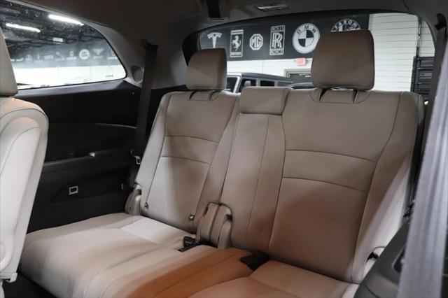 used 2021 Honda Pilot car, priced at $26,990