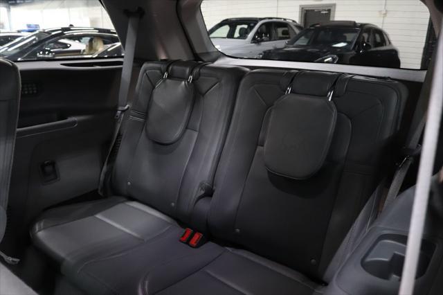 used 2021 Lincoln Aviator car, priced at $36,990