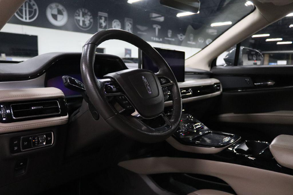 used 2023 Lincoln Nautilus car, priced at $24,990