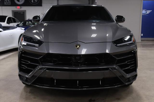 used 2022 Lamborghini Urus car, priced at $219,990