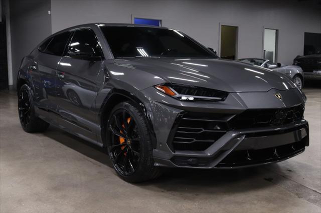 used 2022 Lamborghini Urus car, priced at $219,990