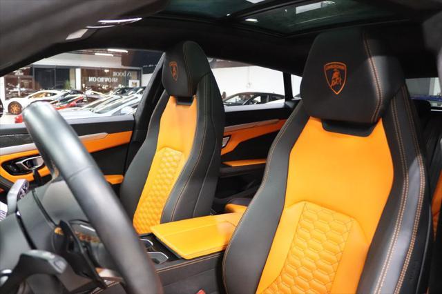 used 2022 Lamborghini Urus car, priced at $219,990