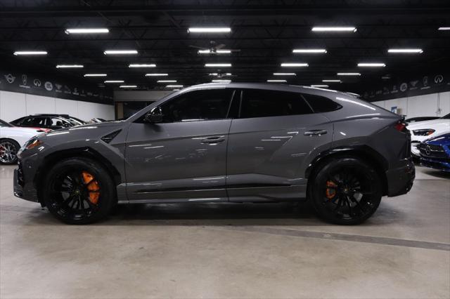 used 2022 Lamborghini Urus car, priced at $219,990