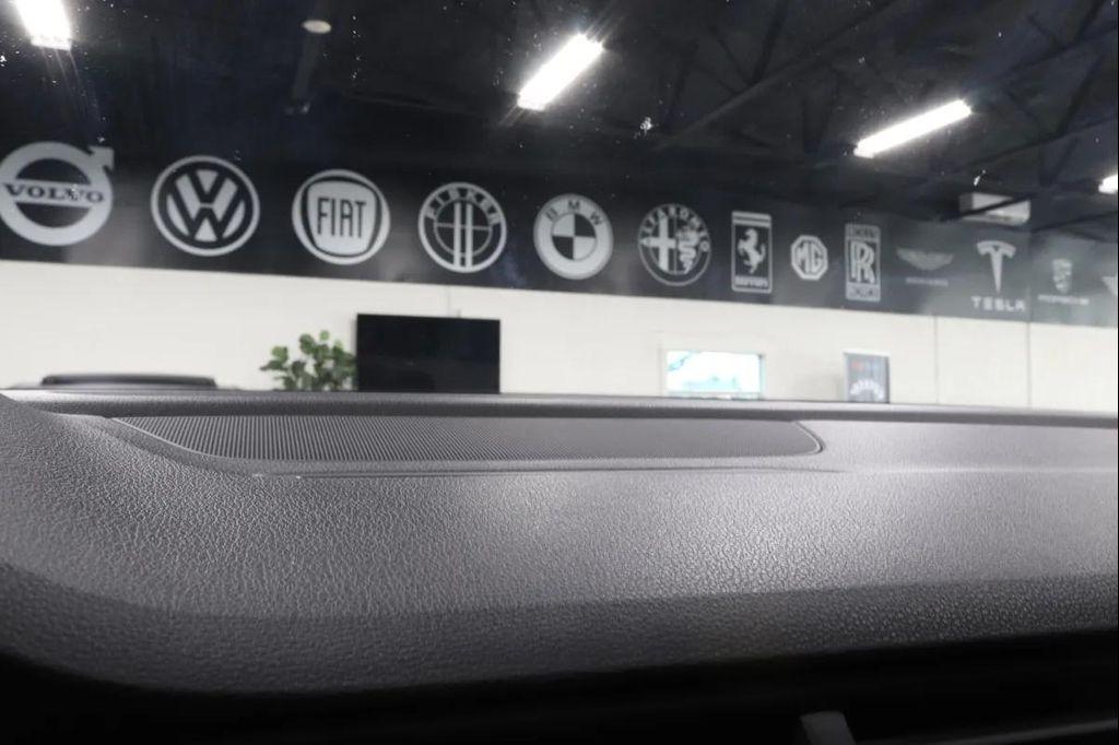 used 2018 Audi Q7 car, priced at $19,990