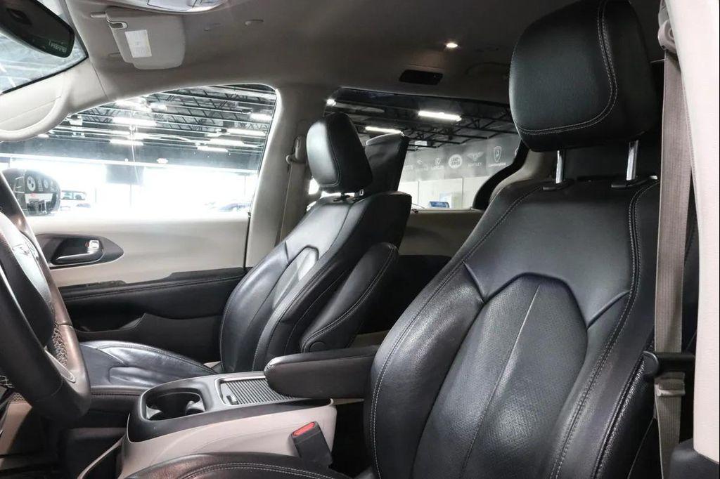 used 2022 Chrysler Pacifica car, priced at $20,490