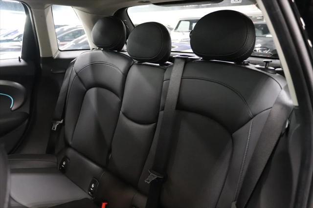 used 2024 MINI Hardtop car, priced at $27,990