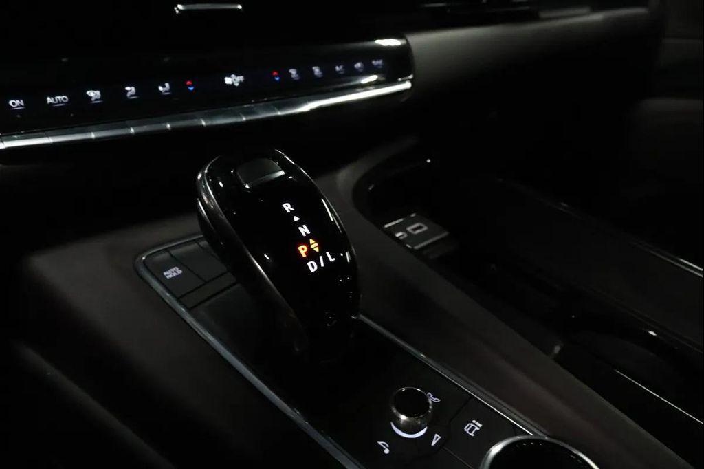 used 2022 Cadillac Escalade ESV car, priced at $81,990