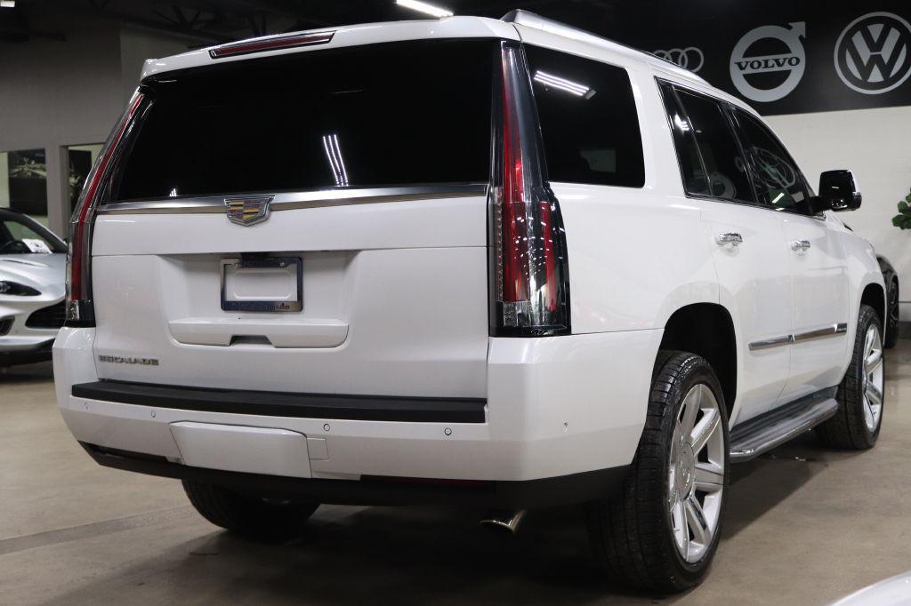 used 2017 Cadillac Escalade car, priced at $25,990