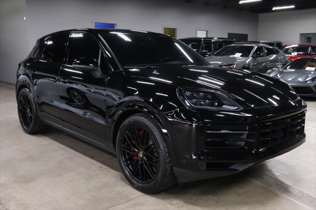 used 2024 Porsche Cayenne car, priced at $91,990