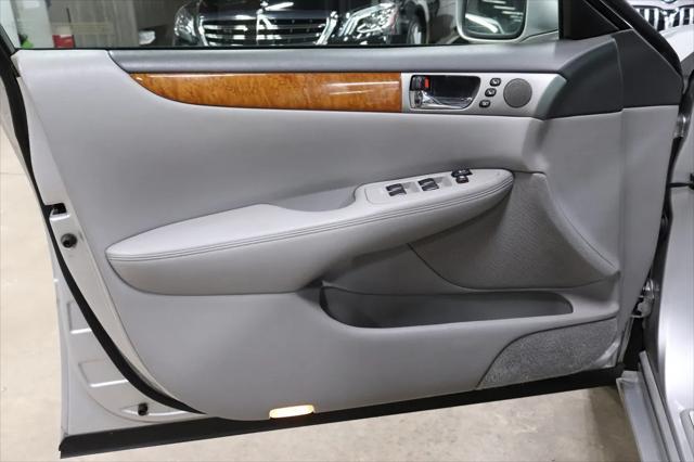 used 2006 Lexus ES 330 car, priced at $12,990