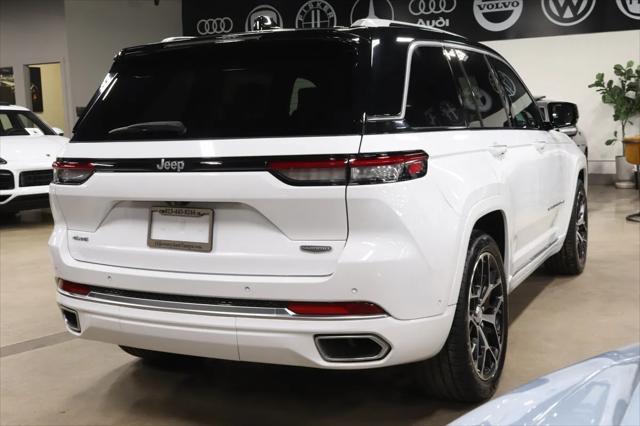 used 2022 Jeep Grand Cherokee car, priced at $39,990