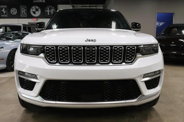 used 2022 Jeep Grand Cherokee car, priced at $39,990