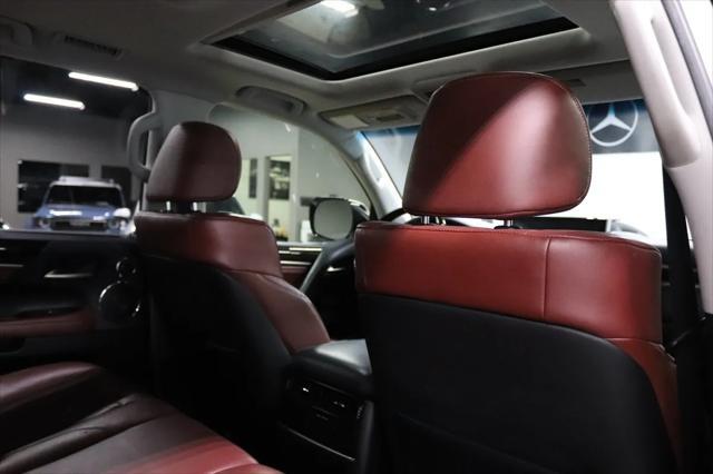 used 2019 Lexus LX 570 car, priced at $57,990
