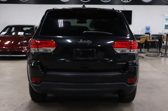 used 2016 Jeep Grand Cherokee car, priced at $17,990