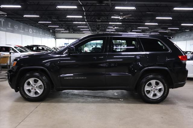 used 2016 Jeep Grand Cherokee car, priced at $17,990