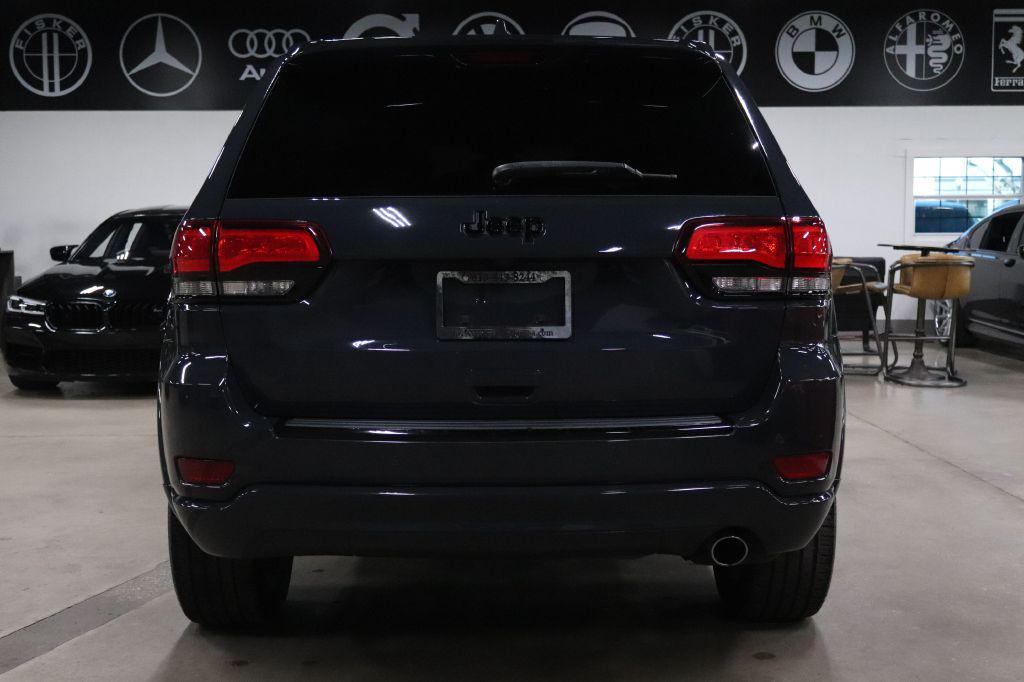 used 2018 Jeep Grand Cherokee car, priced at $14,990