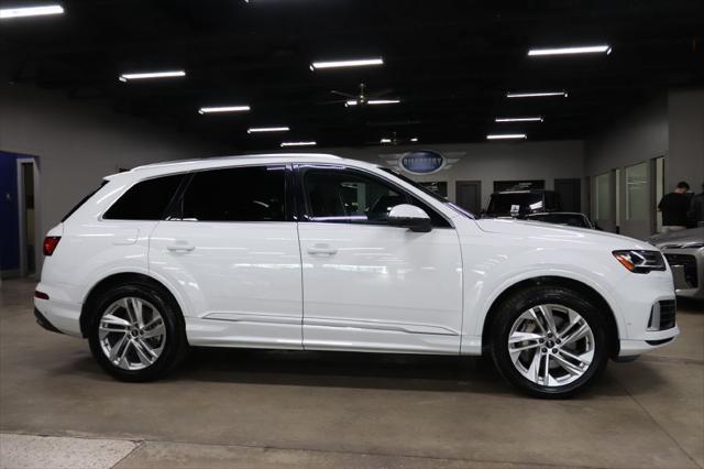 used 2021 Audi Q7 car, priced at $26,490