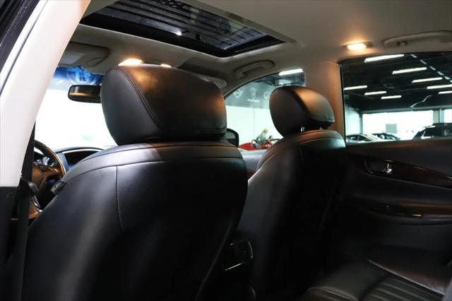 used 2019 Land Rover Range Rover Sport car, priced at $9,990