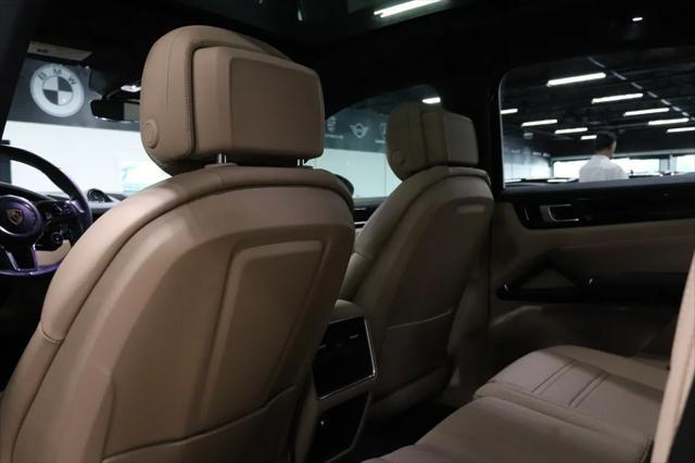 used 2019 Porsche Cayenne E-Hybrid car, priced at $39,990