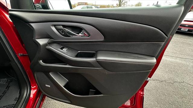 used 2018 Chevrolet Traverse car, priced at $22,992