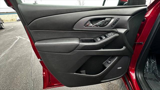 used 2018 Chevrolet Traverse car, priced at $22,992