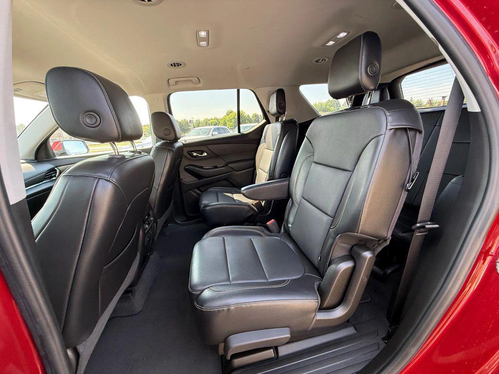 used 2018 Chevrolet Traverse car, priced at $20,297
