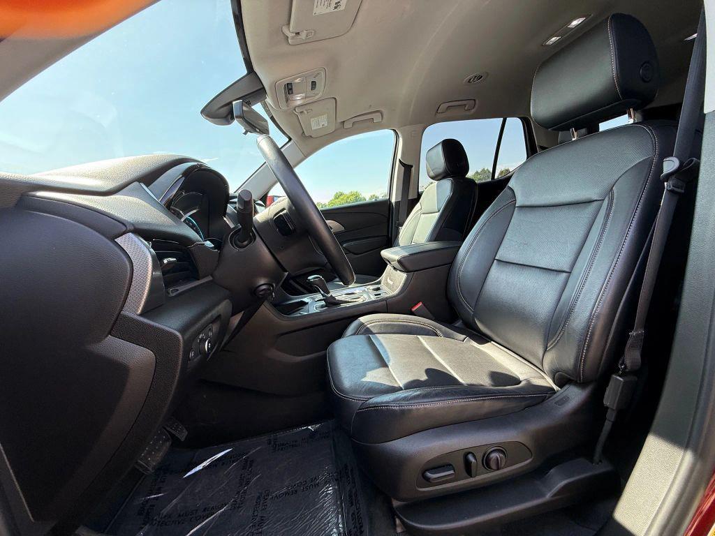 used 2018 Chevrolet Traverse car, priced at $20,297