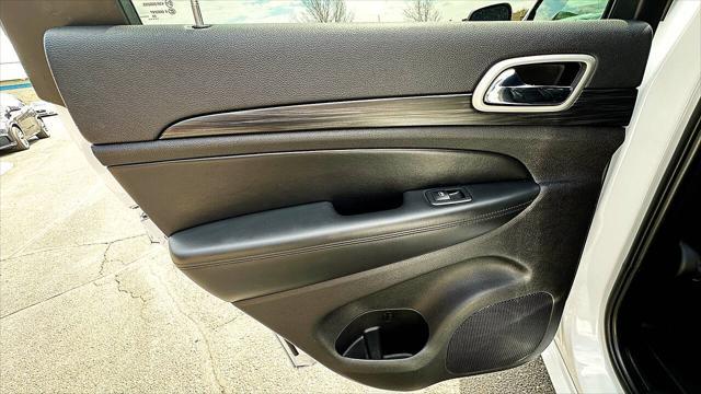 used 2021 Jeep Grand Cherokee car, priced at $23,494