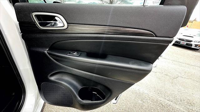 used 2022 Jeep Grand Cherokee car, priced at $23,992