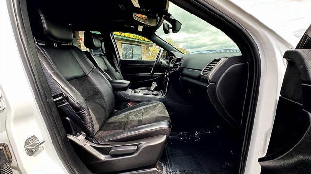 used 2022 Jeep Grand Cherokee car, priced at $23,992