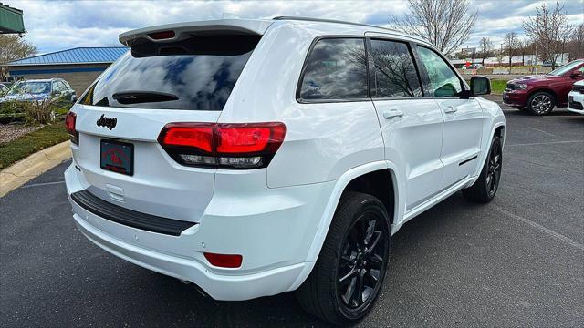used 2022 Jeep Grand Cherokee car, priced at $23,992