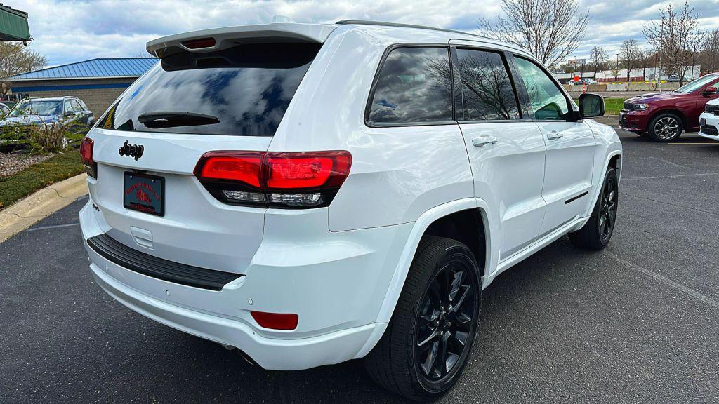 used 2022 Jeep Grand Cherokee car, priced at $20,997
