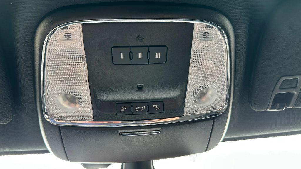 used 2021 Jeep Grand Cherokee car, priced at $20,397